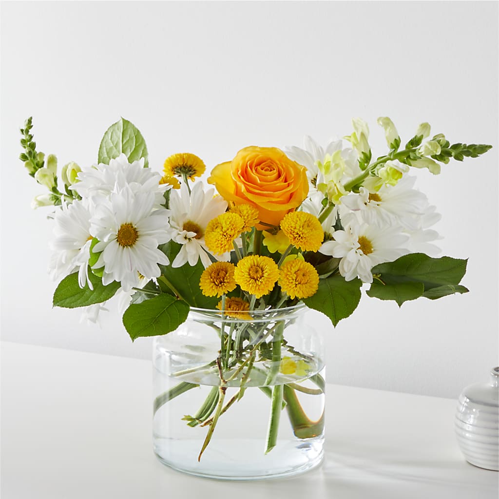 Sun Salutation Bouquet – A Little Bit Of Love, Hanover PA