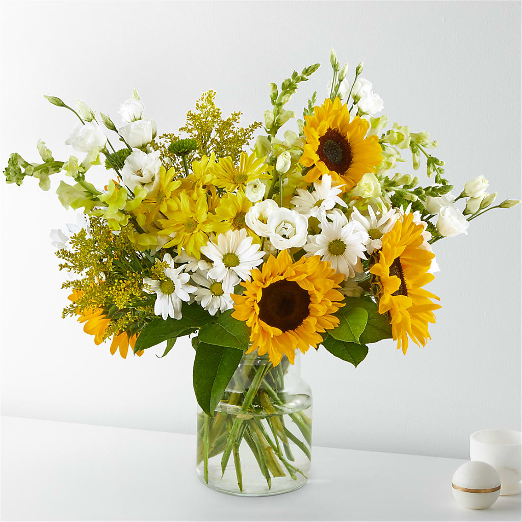 Hello Sunshine Bouquet – A Little Bit Of Love, Hanover PA