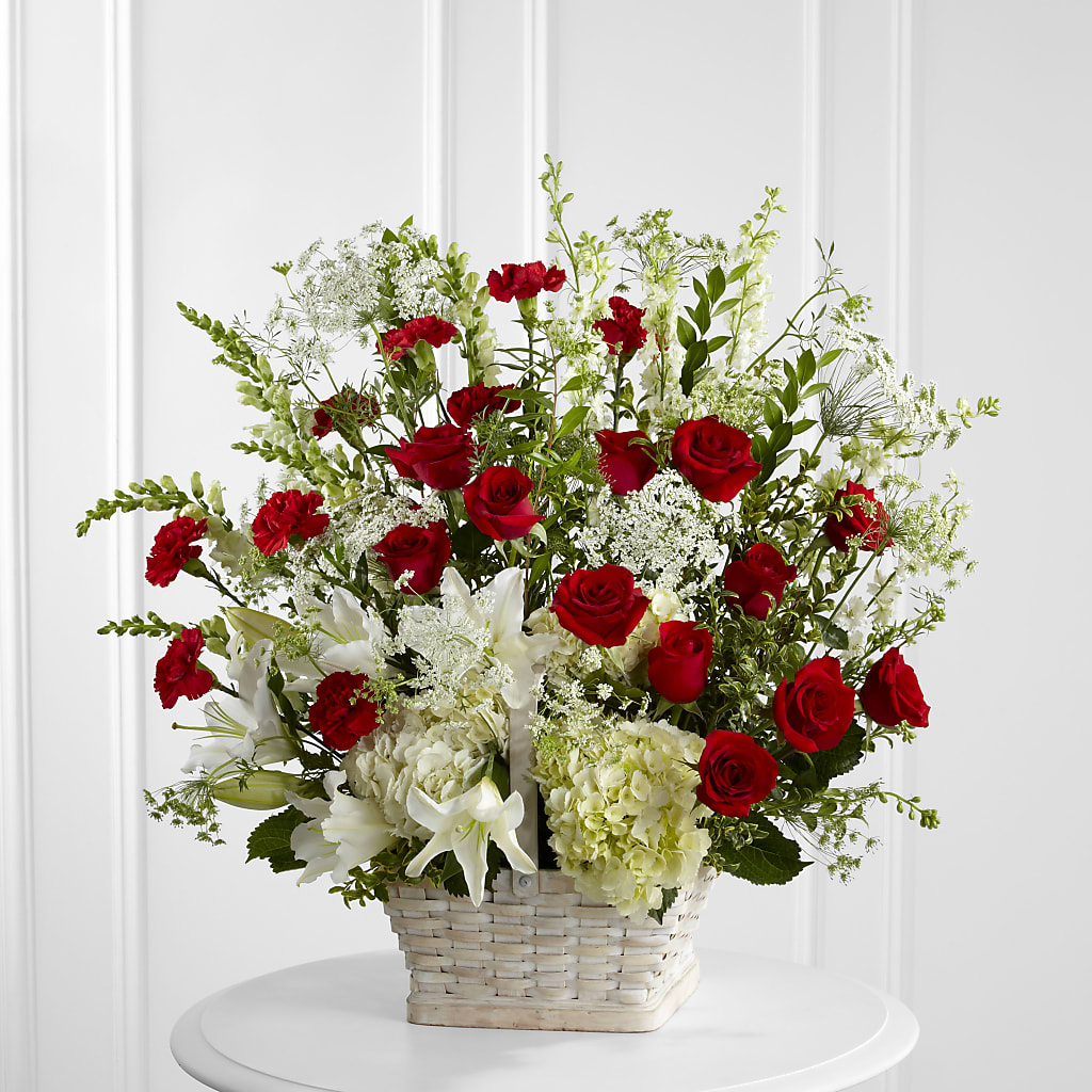 In Loving Memory Arrangement – A Little Bit Of Love, Hanover PA