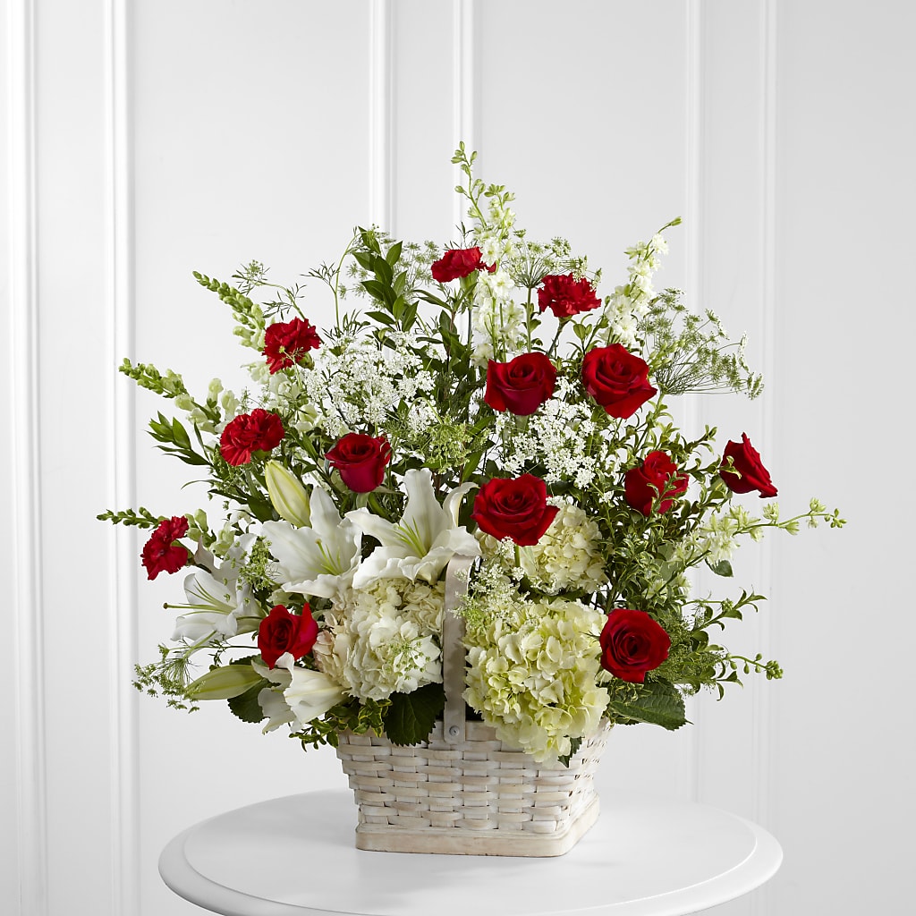 In Loving Memory Arrangement – A Little Bit Of Love, Hanover PA
