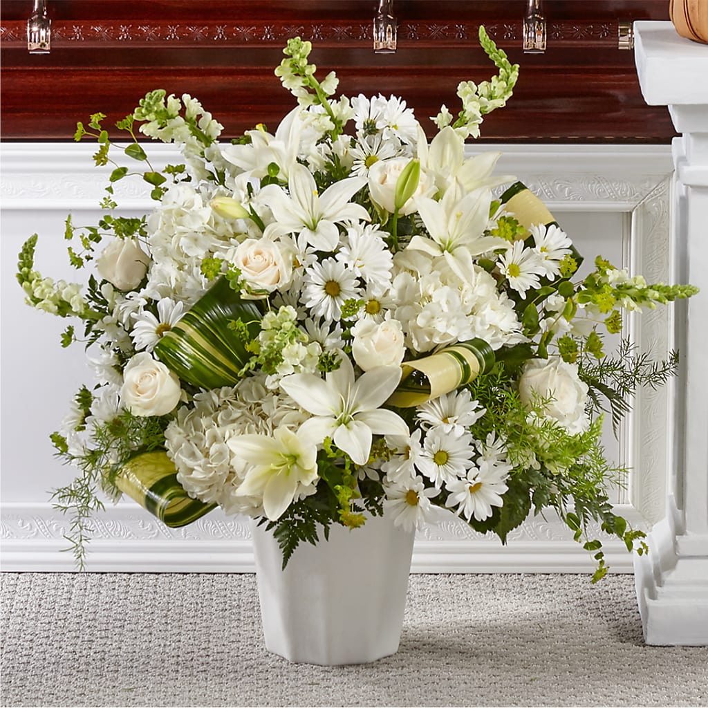 Thoughts of Tranquility Floor Basket – A Little Bit Of Love, Hanover PA