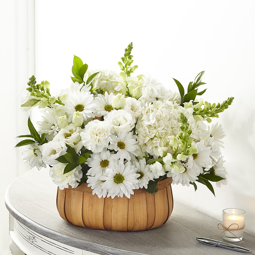 Pure Ivory Basket – A Little Bit Of Love, Hanover PA
