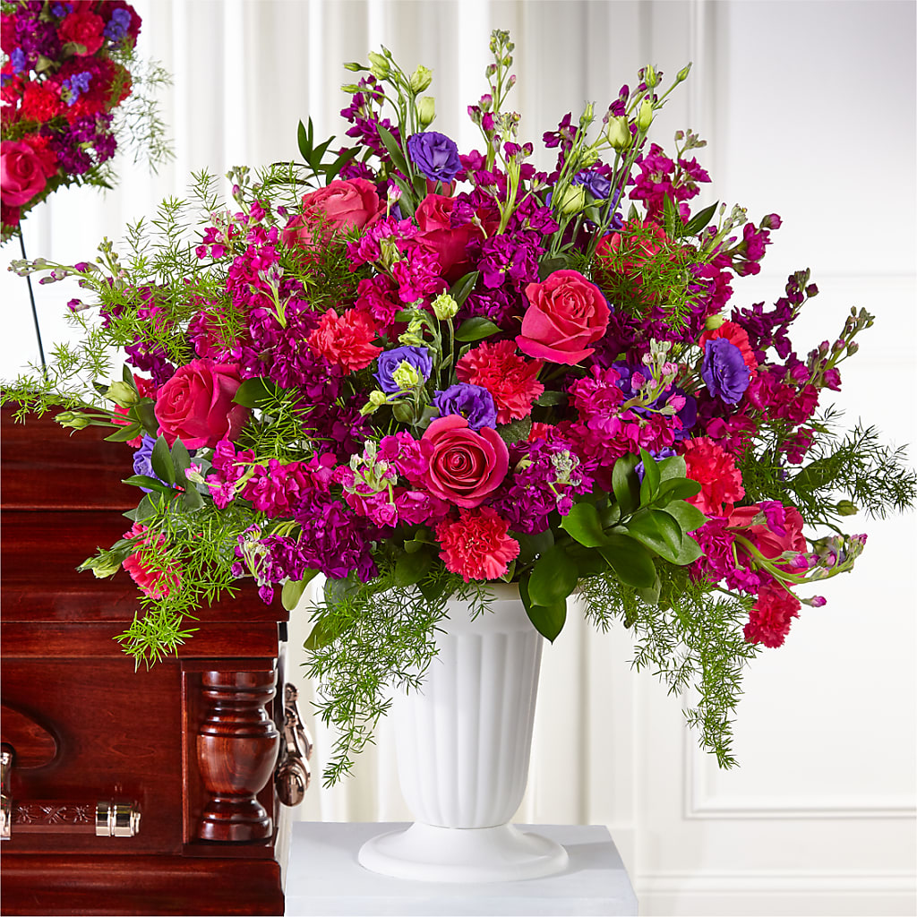 Eternal Day Arrangement – A Little Bit Of Love, Hanover PA