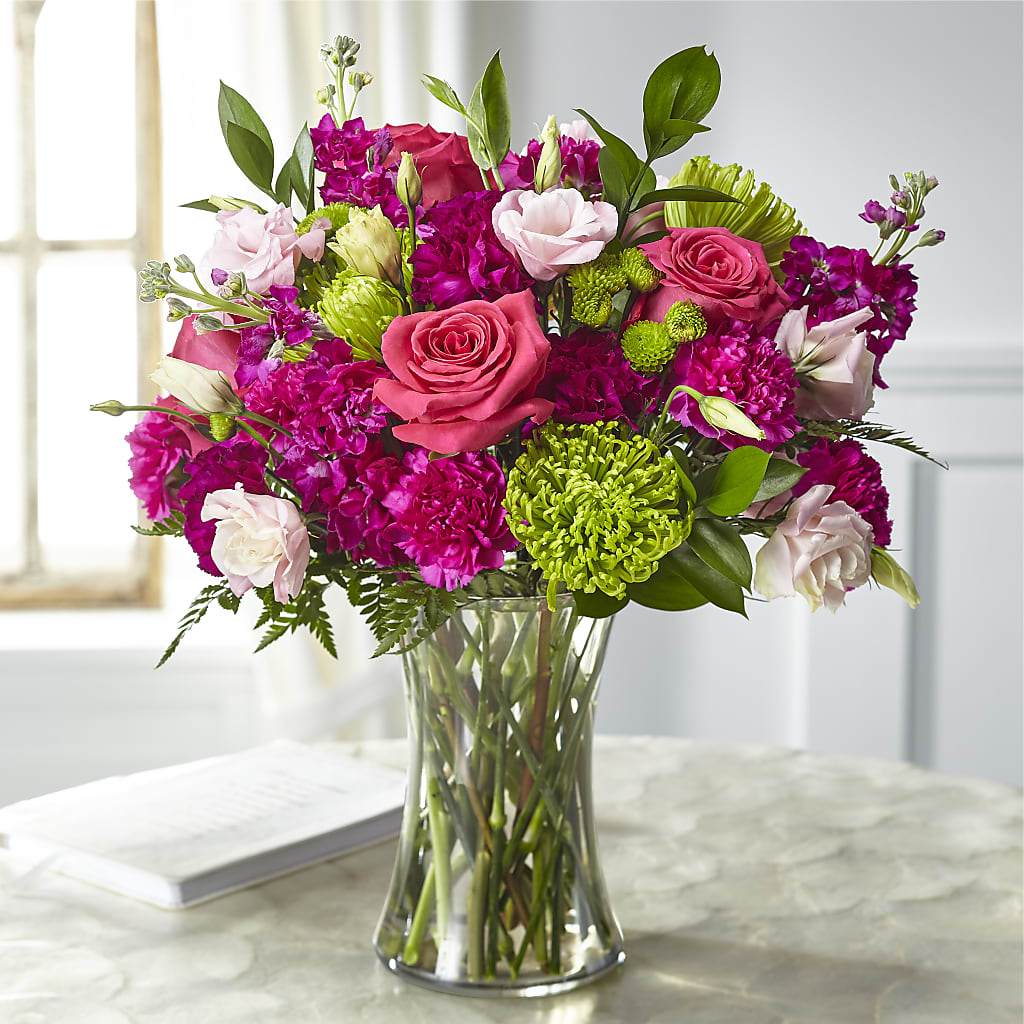 Everlasting Embrace Bouquet – A Little Bit Of Love, Hanover PA