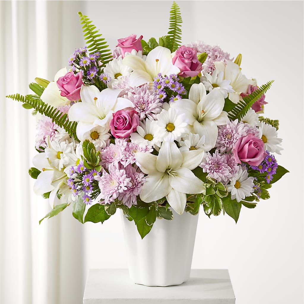 Warmest Thoughts Tabletop Basket – A Little Bit Of Love, Hanover PA