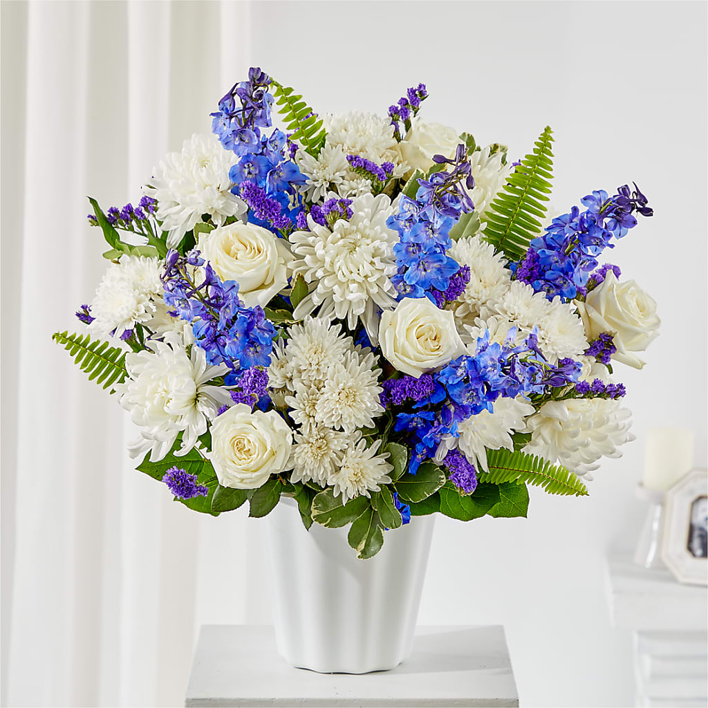 Hold Dear Tabletop Basket – A Little Bit Of Love, Hanover PA