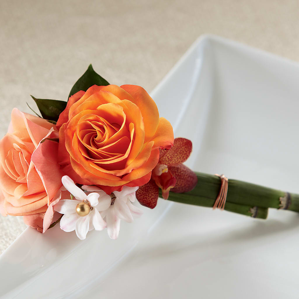 Sunset Dream Boutonniere – A Little Bit Of Love, Hanover PA