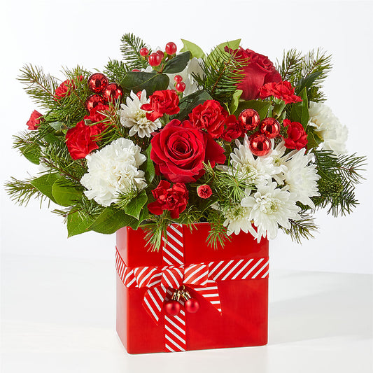 Presents Under the Tree Bouquet –  A Little Bit Of Love, Hanover PA