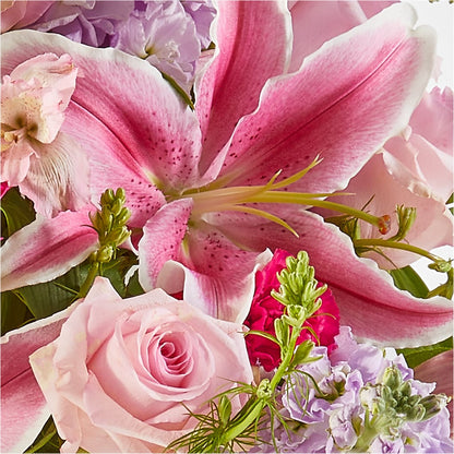 Mauvelous Bouquet –  A Little Bit Of Love, Hanover PA