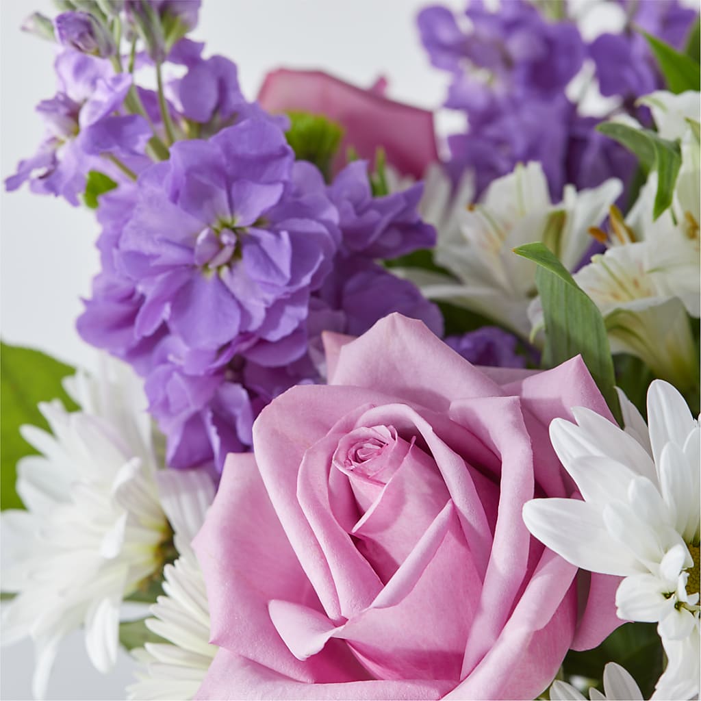 Garden of Peace Bouquet –  A Little Bit Of Love, Hanover PA