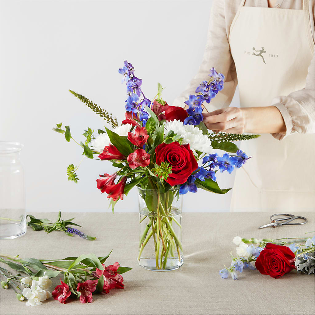 Star Spangled - A Florist Original –  A Little Bit Of Love, Hanover PA