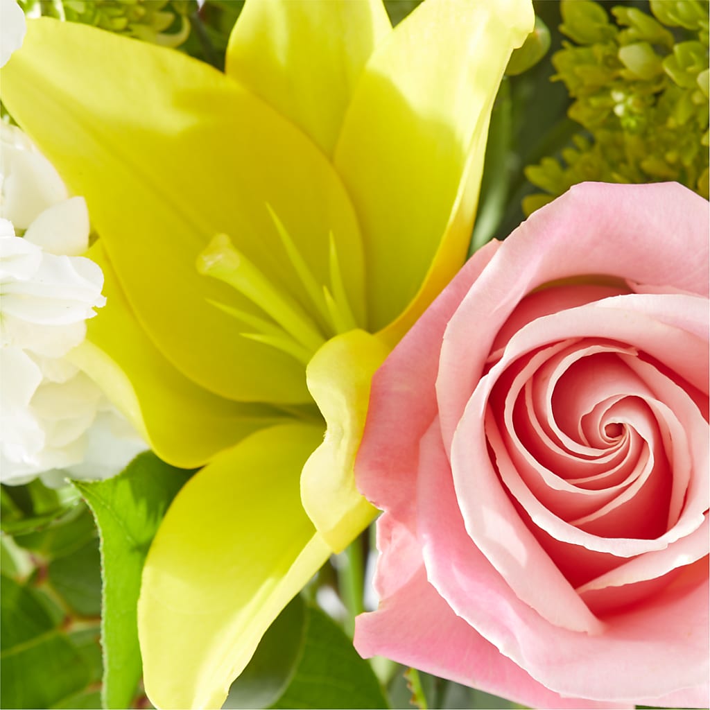 Garden Delight Bouquet –  A Little Bit Of Love, Hanover PA