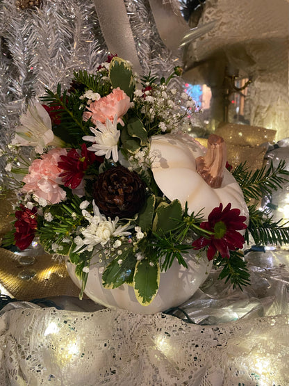 Pumpkin Elegance –  A Little Bit Of Love, Hanover PA