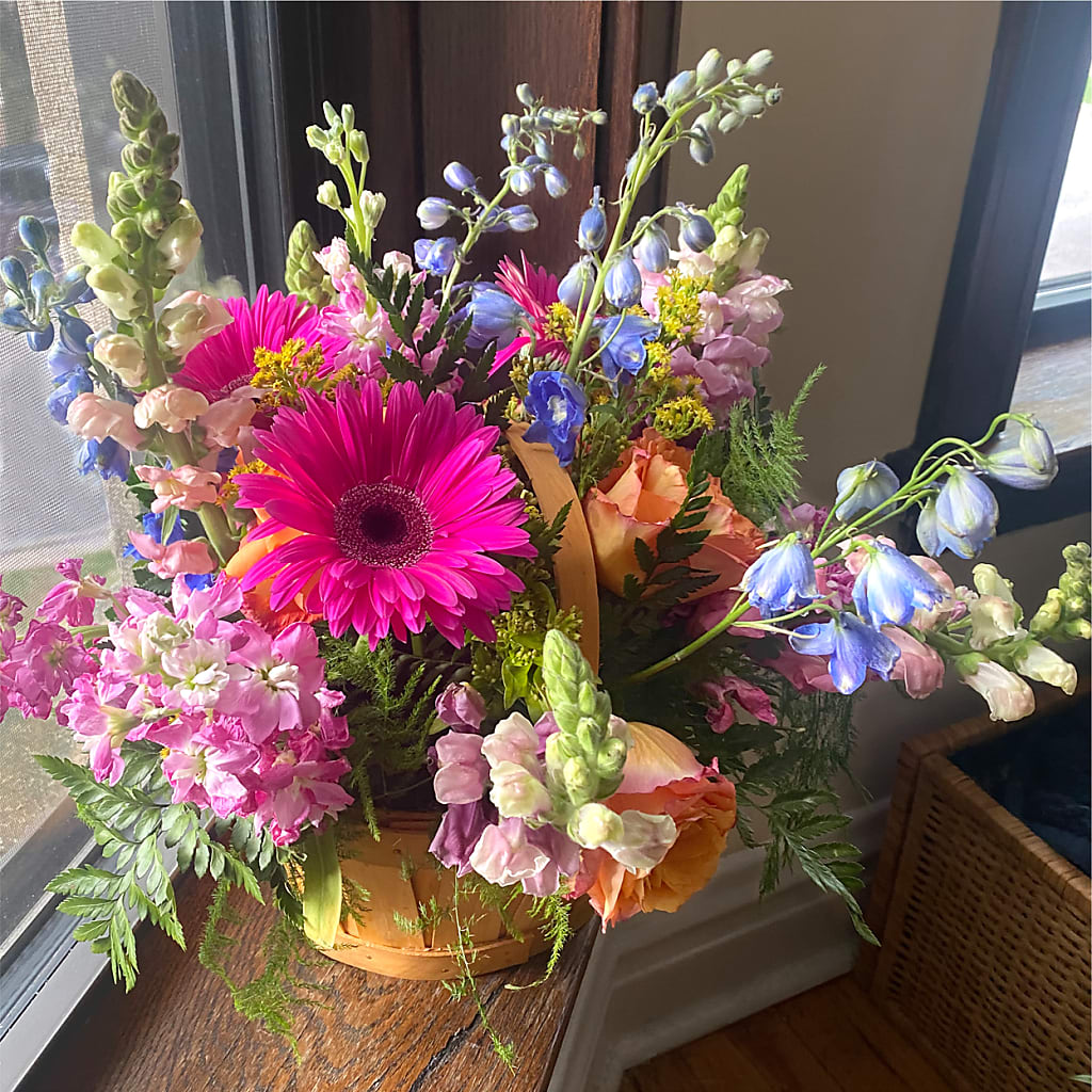 Garden of Life Basket –  A Little Bit Of Love, Hanover PA