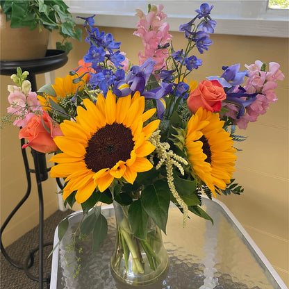 Rays of Life Bouquet –  A Little Bit Of Love, Hanover PA