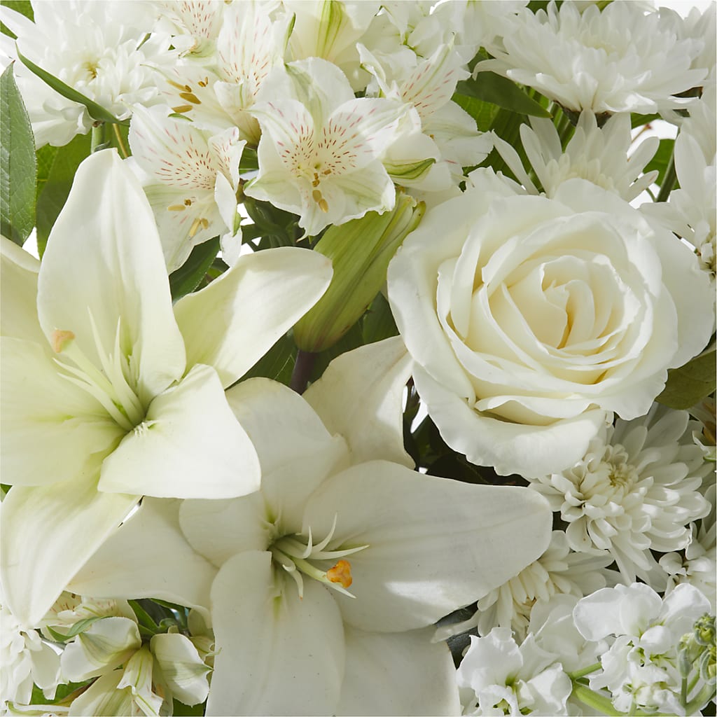 Peaceful Reflections Arrangement –  A Little Bit Of Love, Hanover PA