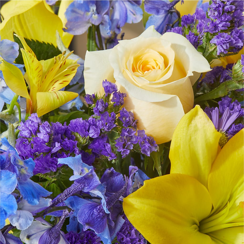 Limoncello Bouquet –  A Little Bit Of Love, Hanover PA