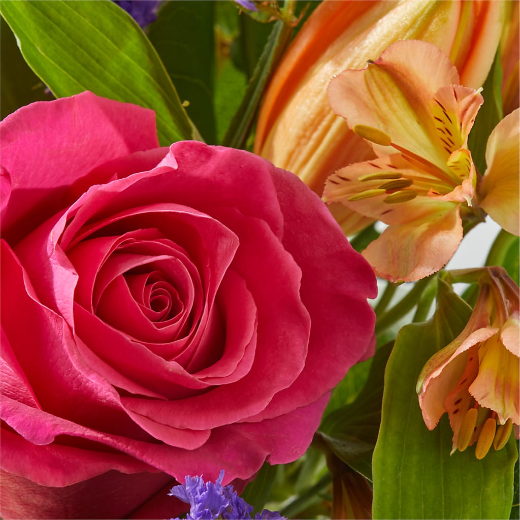 Joyful Bouquet –  A Little Bit Of Love, Hanover PA