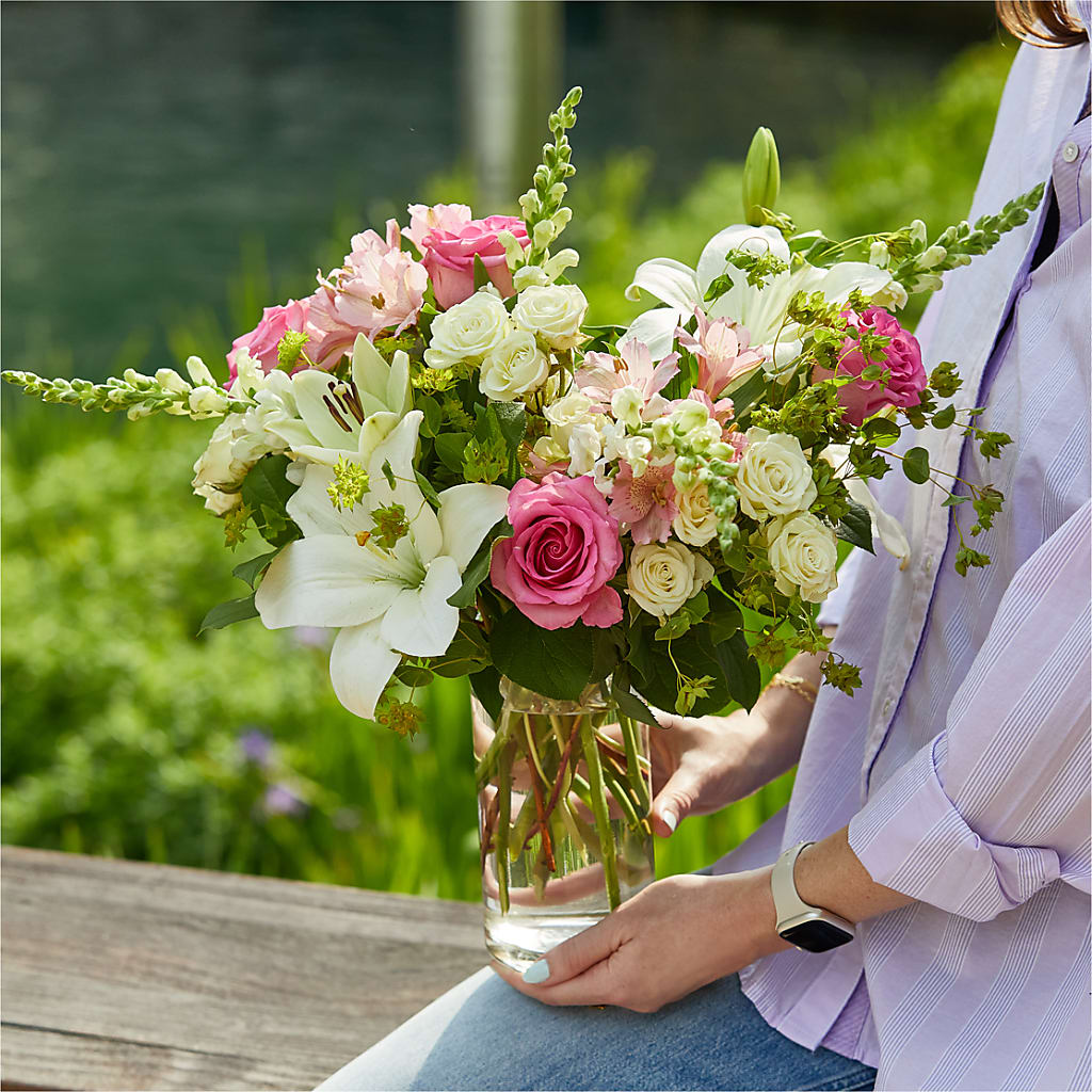 Fondly Bouquet –  A Little Bit Of Love, Hanover PA